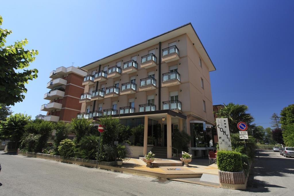 Hotel Conti Rimini Exterior foto